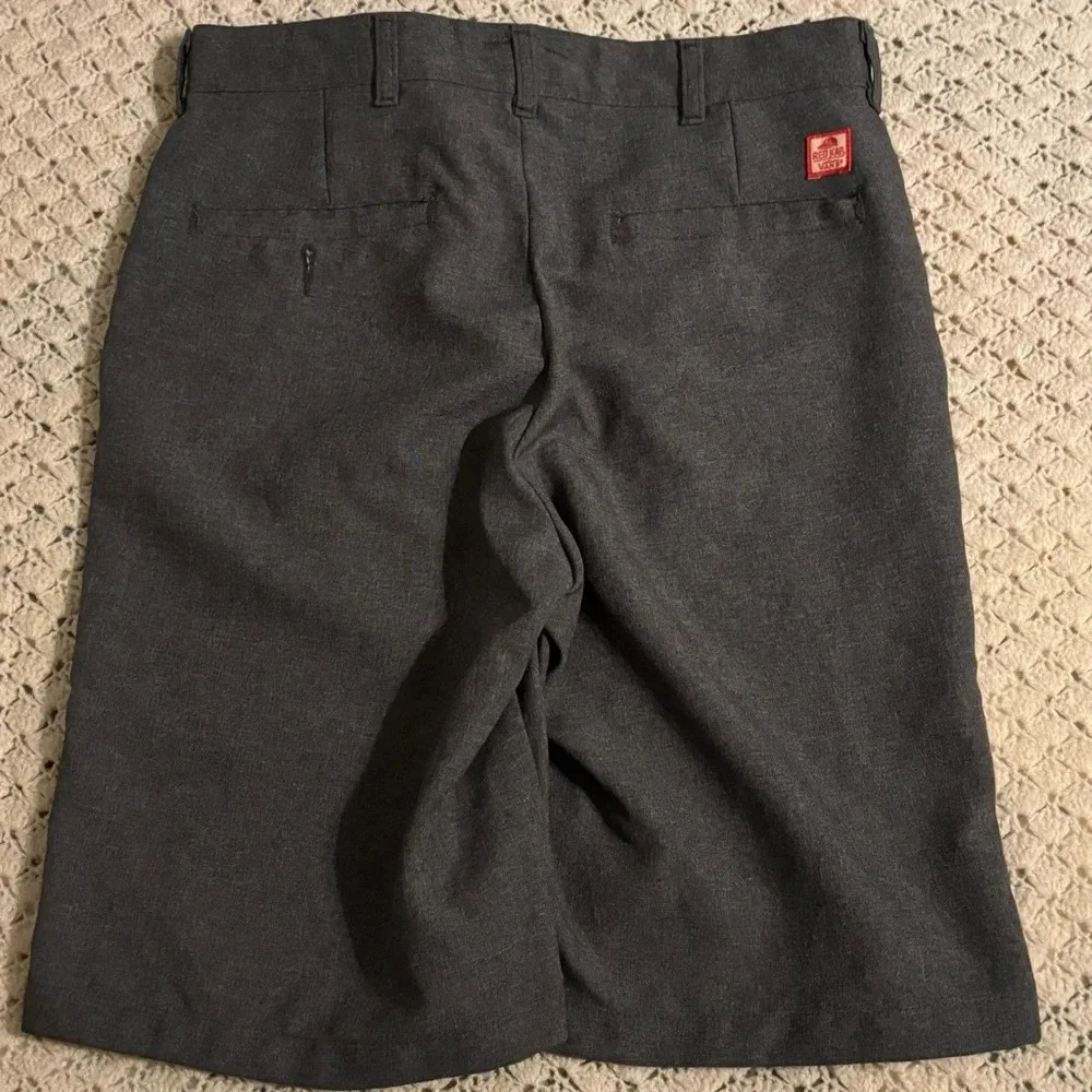 Vans Off The Wall Men's X Red Kap Work Wear Walk Shorts (size 30, Grey)